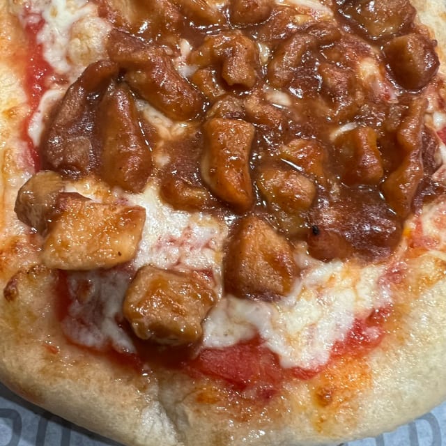 BBQ Chicken Pizza 10".