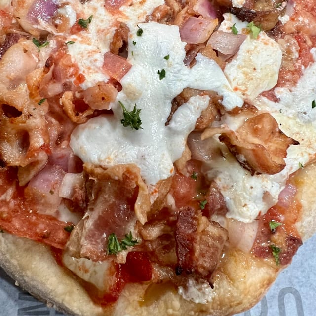 Aguilonia Pizza 10".